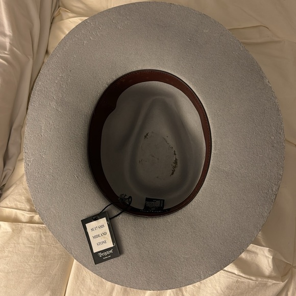 Braxton, New w/ tags. Size M - Picture 3 of 5